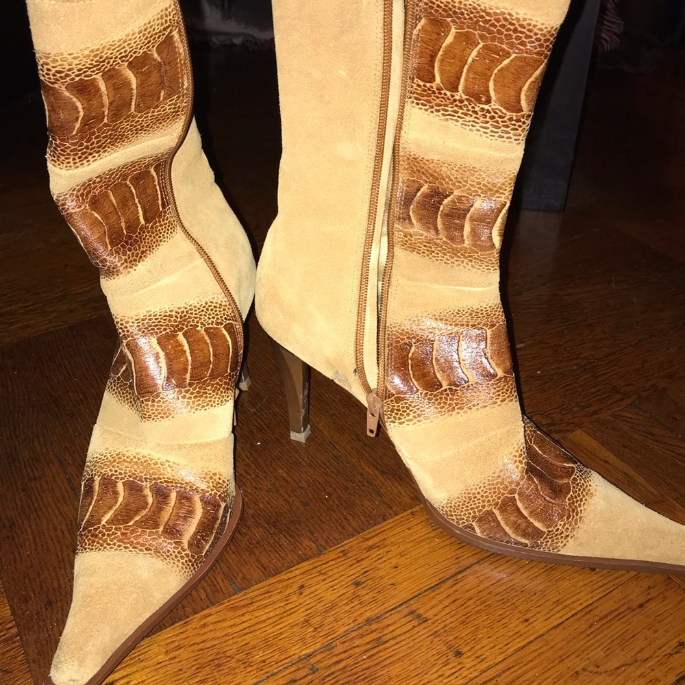 Boots - Picture 2 of 4